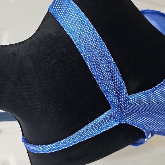 NWOT Athletic Works Blue and  Silver Decorative Back Tank Large - Picture 4 of 10